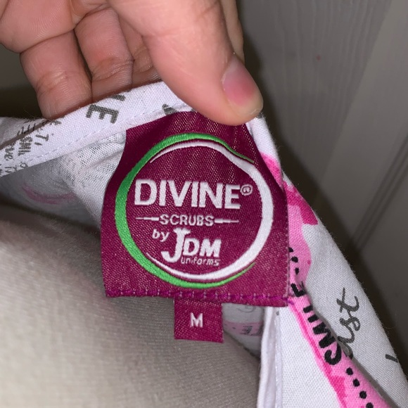 Scrub Top - Picture 5 of 5